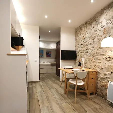 De Charme - Vieille - Proche Apartman