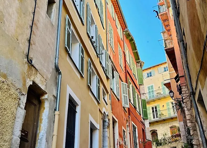 De Charme - Vieille - Proche *