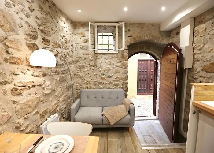 De Charme - Vieille - Proche Apartmán *