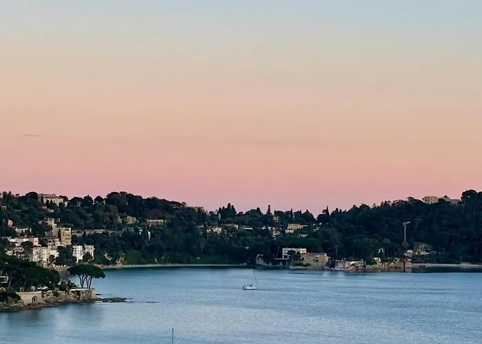 De Charme - Vieille - Proche Apartmán *